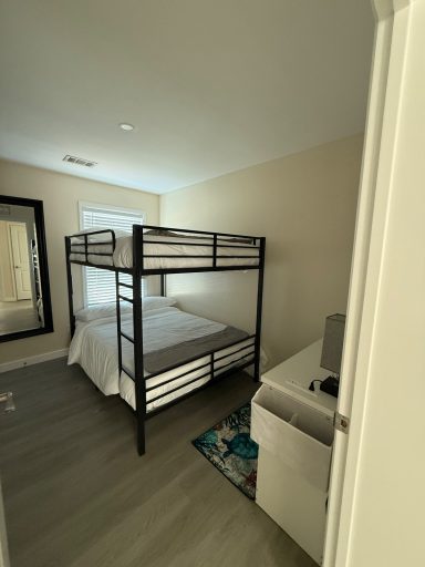 Full bunk bedroom